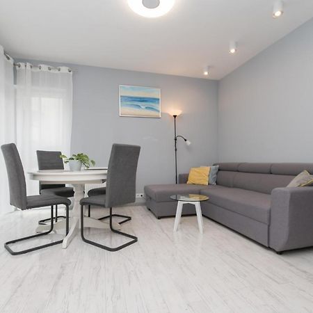 Apartament Biegusa Gliwice Esterno foto