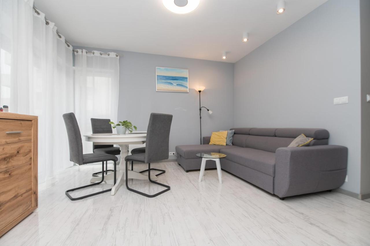 Apartament Biegusa Gliwice Esterno foto