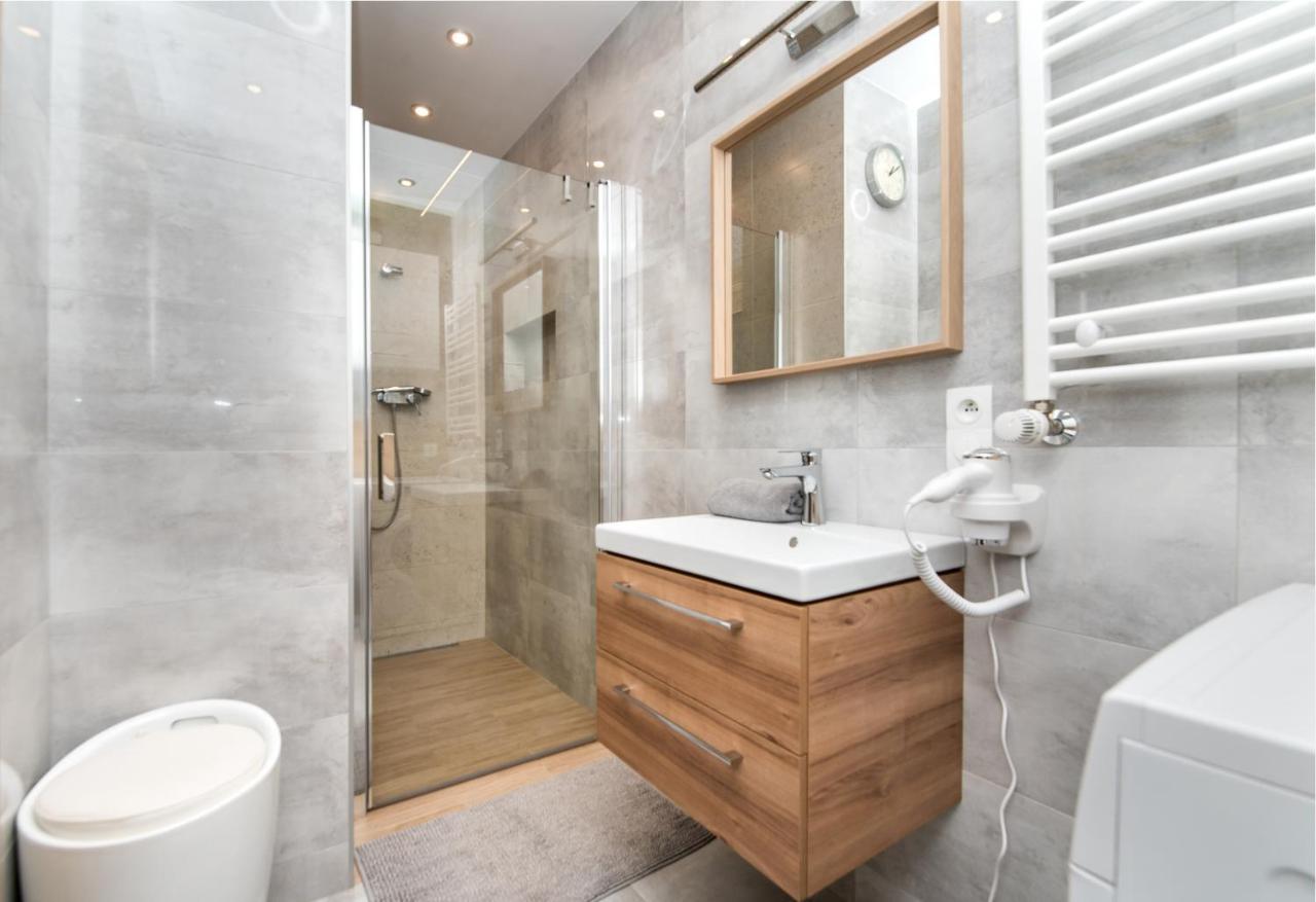 Apartament Biegusa Gliwice Esterno foto