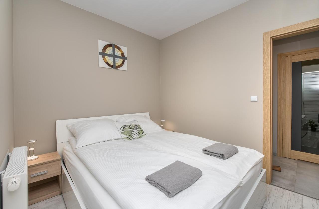 Apartament Biegusa Gliwice Esterno foto