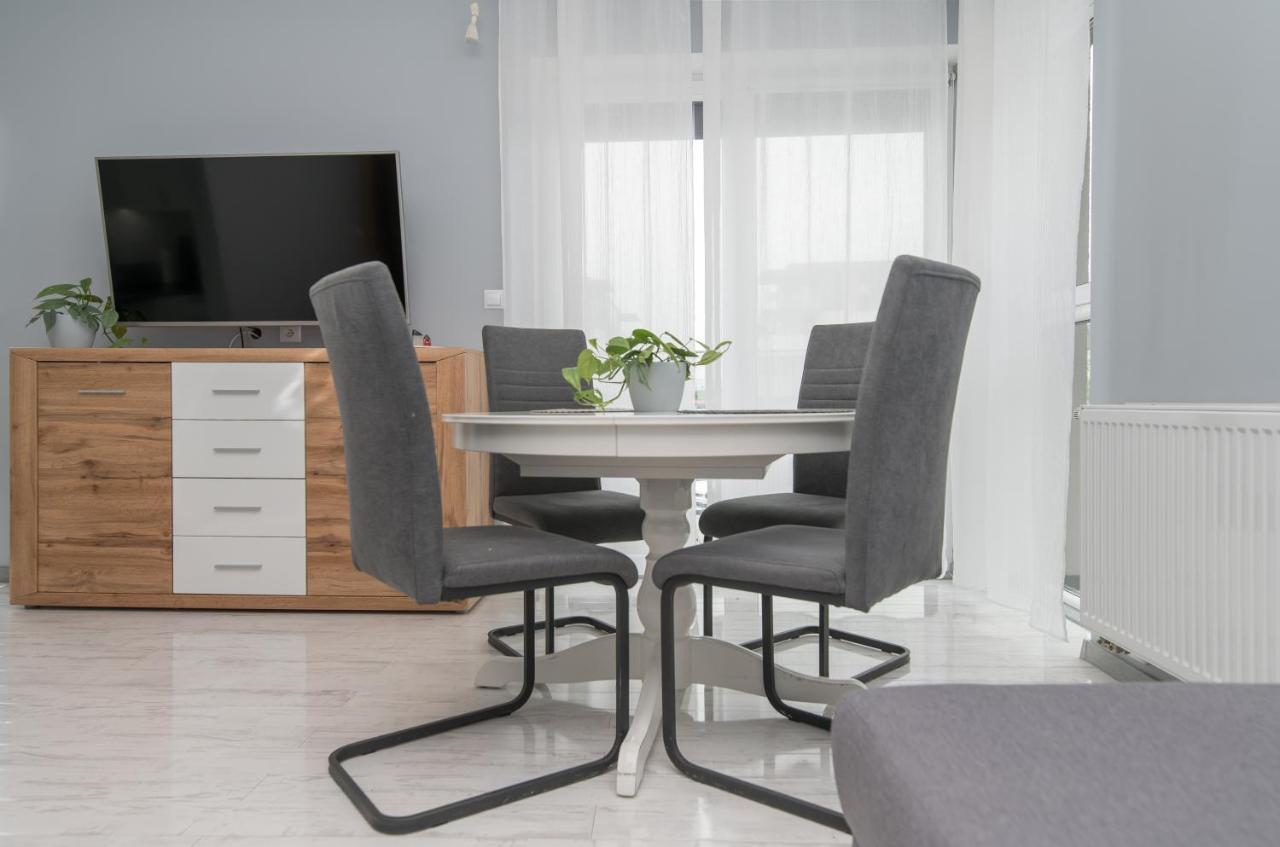 Apartament Biegusa Gliwice Esterno foto