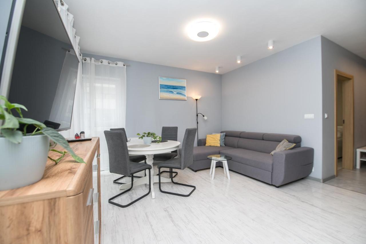 Apartament Biegusa Gliwice Esterno foto