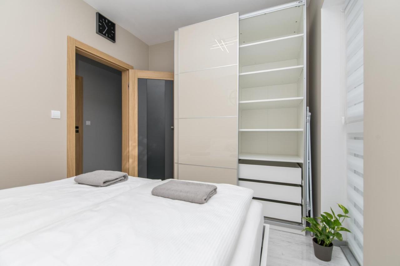 Apartament Biegusa Gliwice Esterno foto